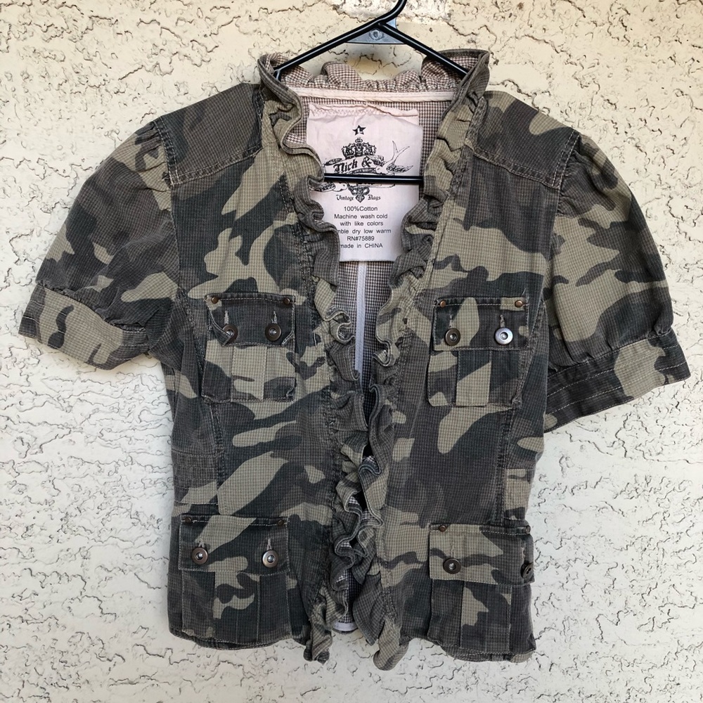 Fancy camo print blazer